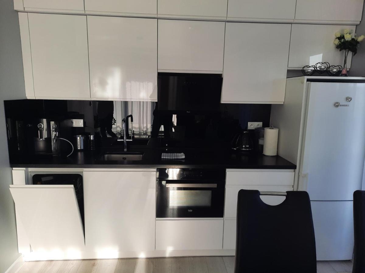 Apartament 13 Diamond Dziwnów Exteriör bild