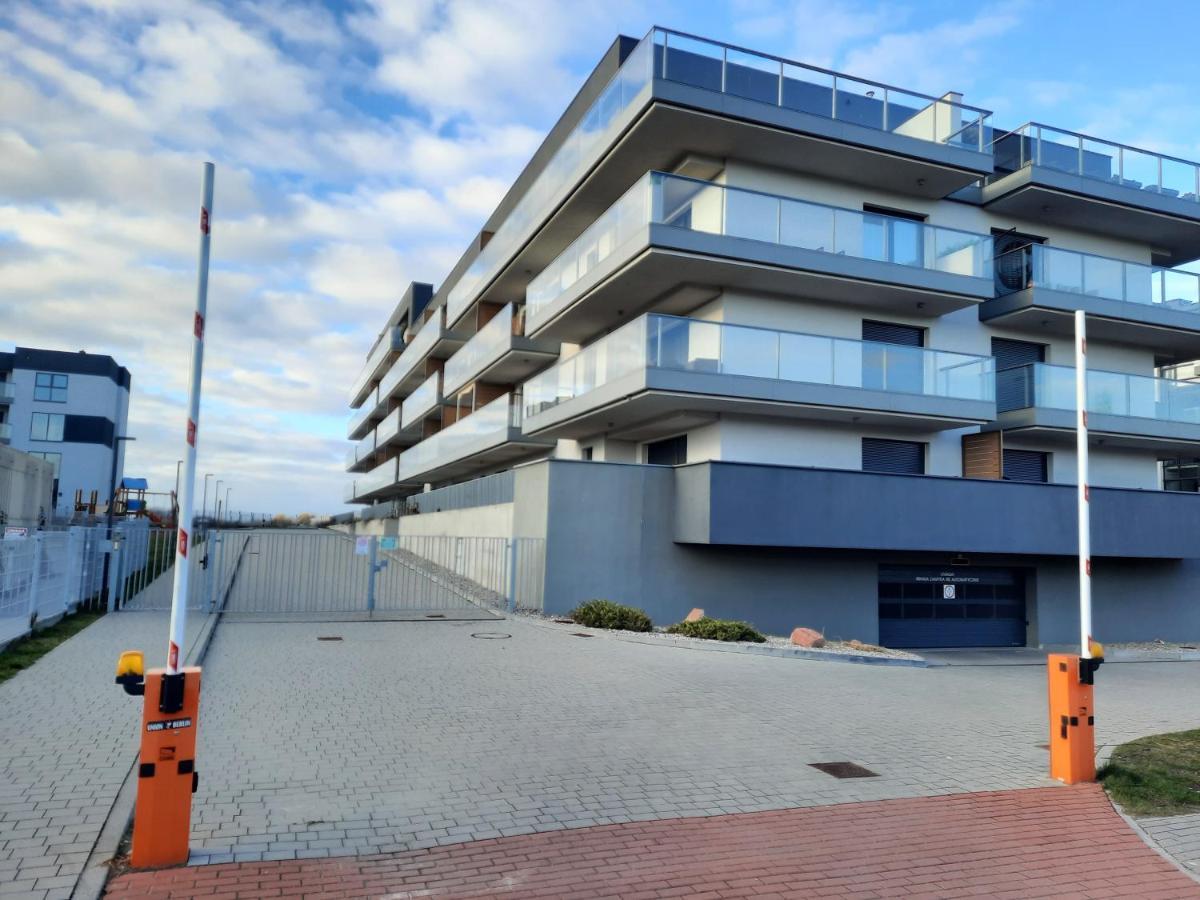 Apartament 13 Diamond Dziwnów Exteriör bild