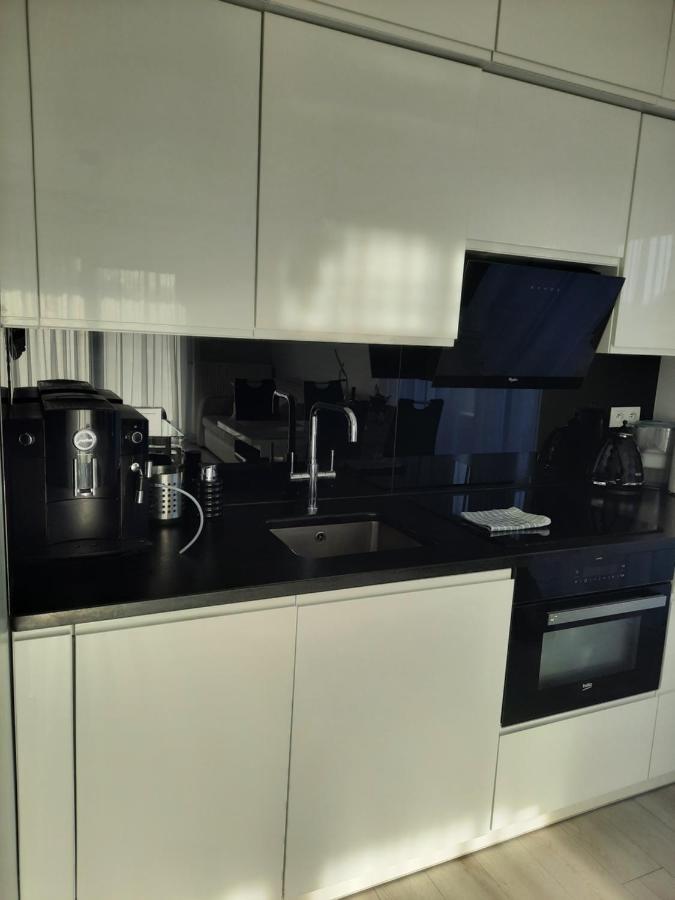 Apartament 13 Diamond Dziwnów Exteriör bild